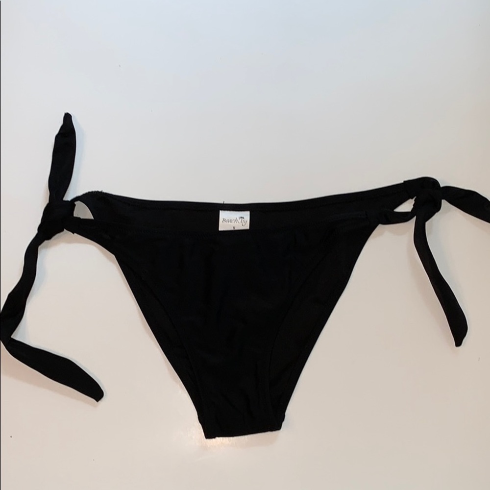 Beach Joy black bikini bottom size medium